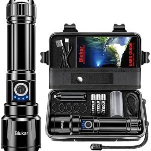 Blukar LED Taschenlampe Aufladbar – Extrem Helles, Zoombares Licht für Camping und Outdoor Aktivitäten, IP67 Wasserdicht
